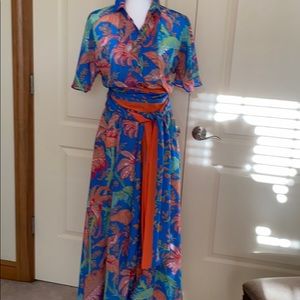 Vibrant Gretchen Scott dress. Removable sash Sz S